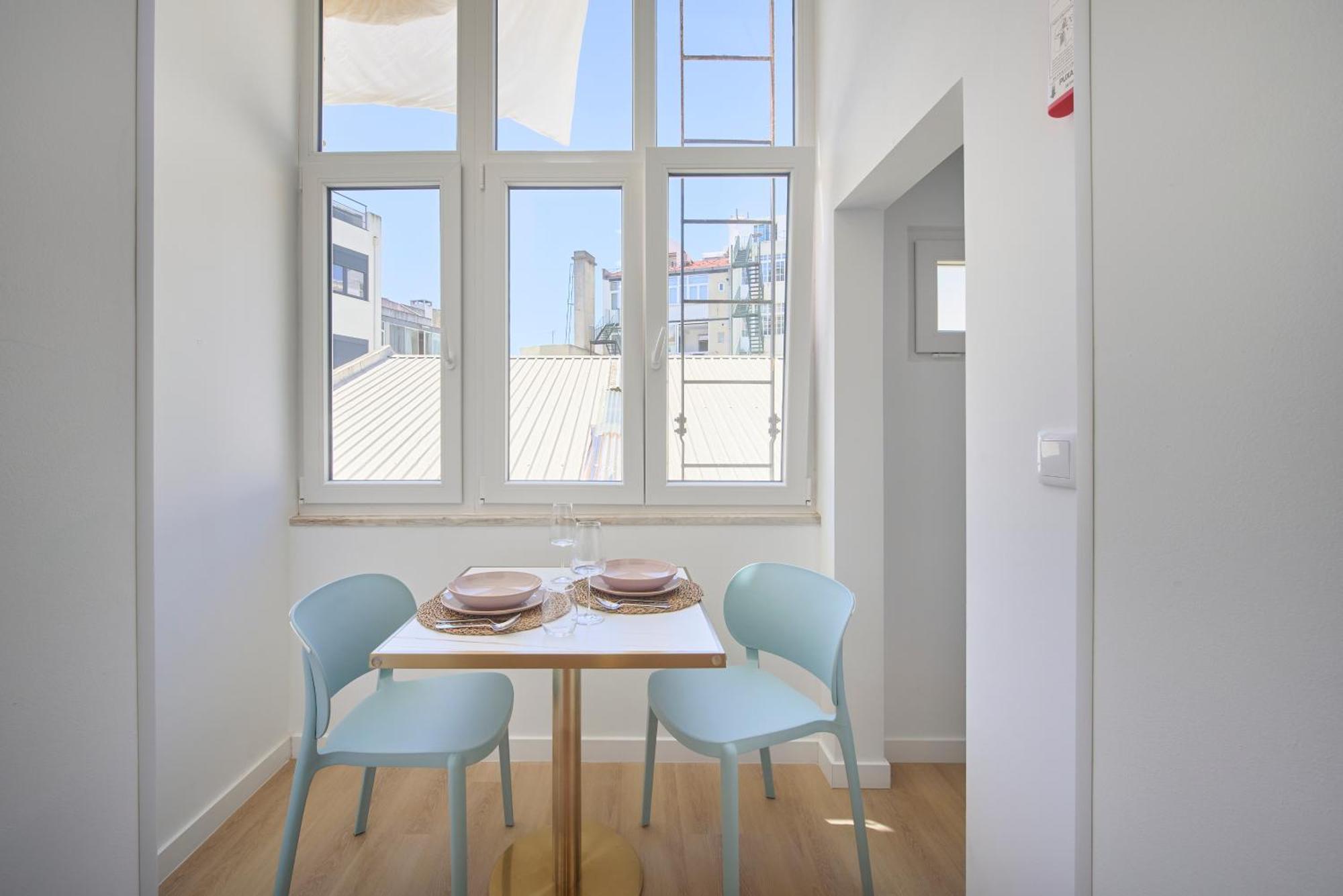 Brand New Hostel Anjos Lisbon Exterior photo