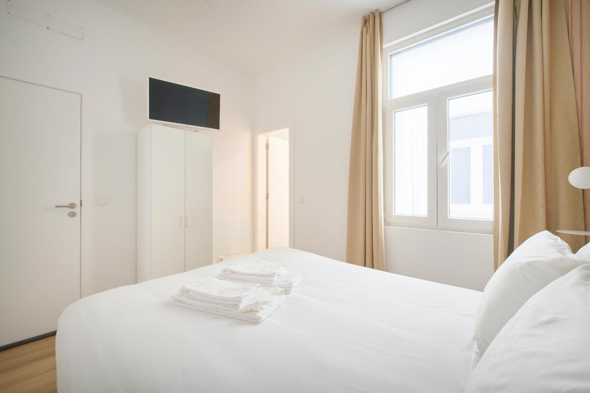 Brand New Hostel Anjos Lisbon Exterior photo