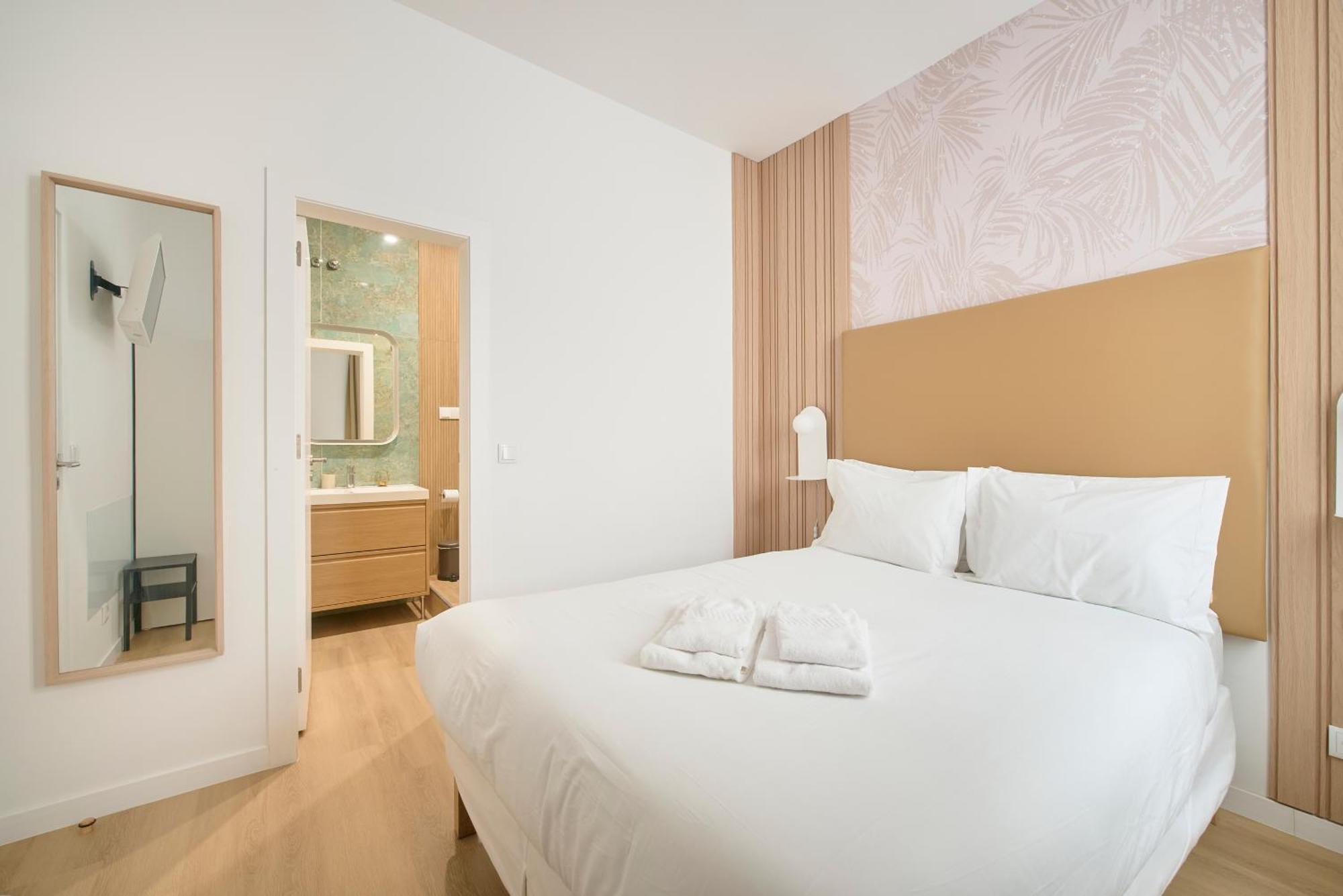 Brand New Hostel Anjos Lisbon Exterior photo