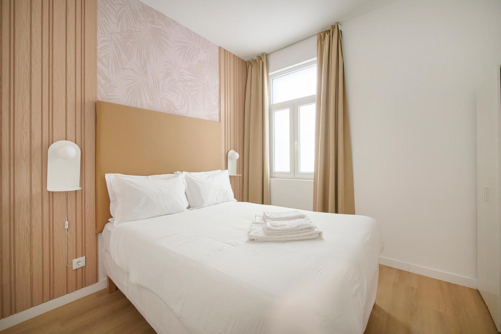 Brand New Hostel Anjos Lisbon Exterior photo