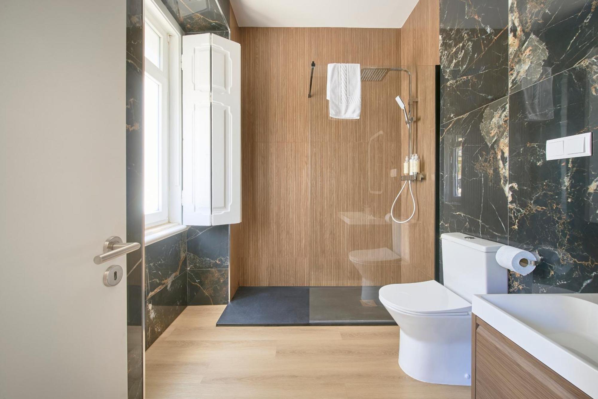 Brand New Hostel Anjos Lisbon Exterior photo